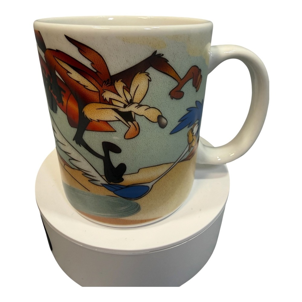 Vintage 1994 Looney Tunes Capricorn Mug Wile E Coyote Road Runner Zodiac